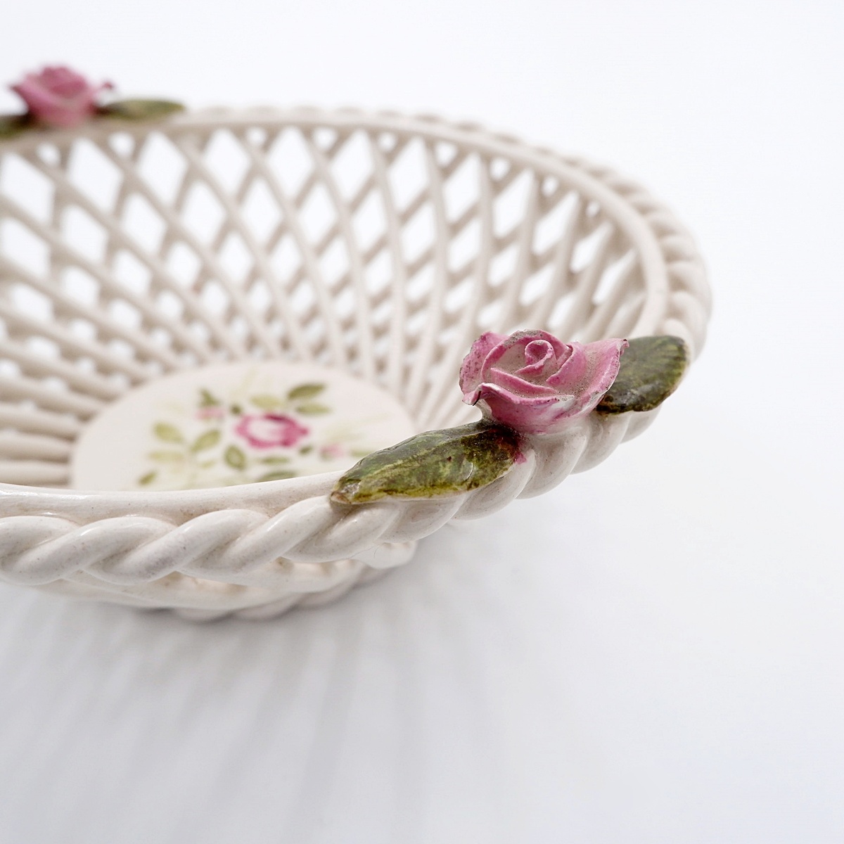Capodimonte Porcelain Basket Woven Pink Flowers Italy