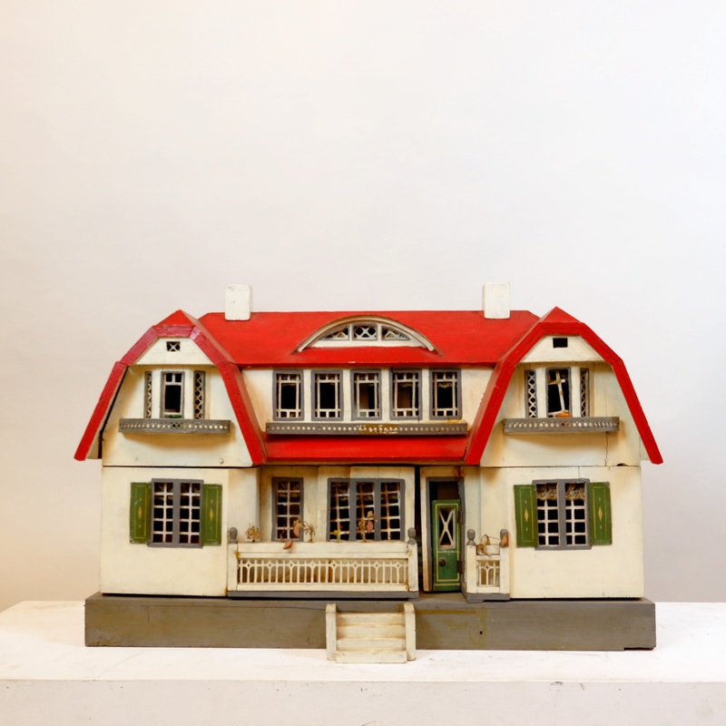 Antique dollhouses and furniture - Moritz Gottschalk - Germany - Circa 1920