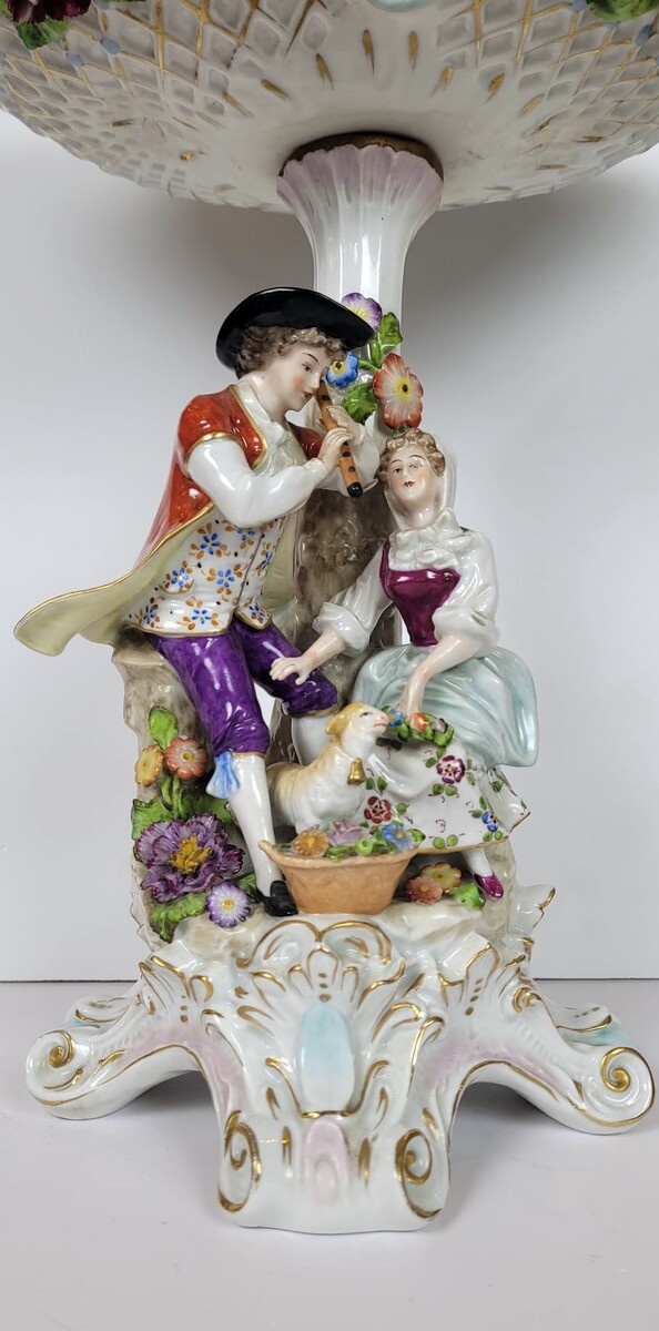 Centerpiece Porcelain Cup  - German work