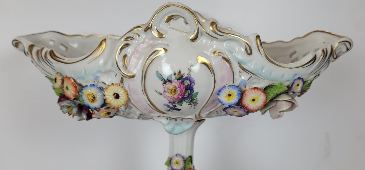 Centerpiece Porcelain Cup  - German work