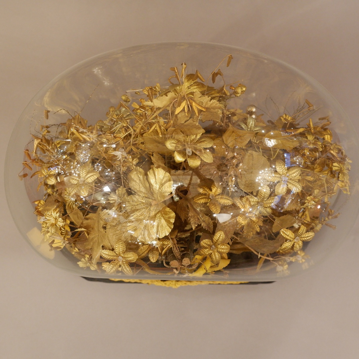 Large wedding globe, Napoleon III period, late 19th century