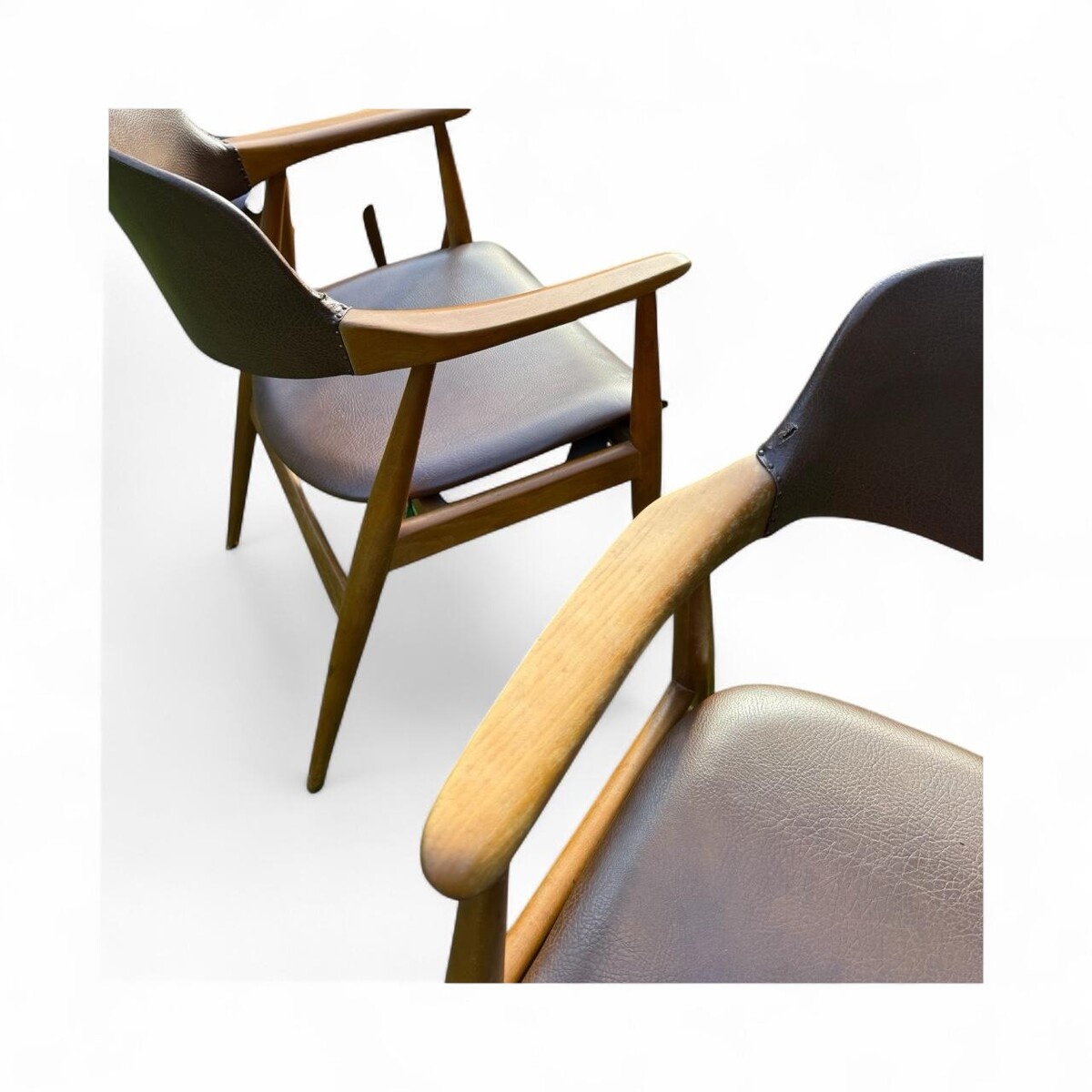 12/ Vintage Model GM11 Teak Armchair by Erik Kirkegaard, Danmark, 1960